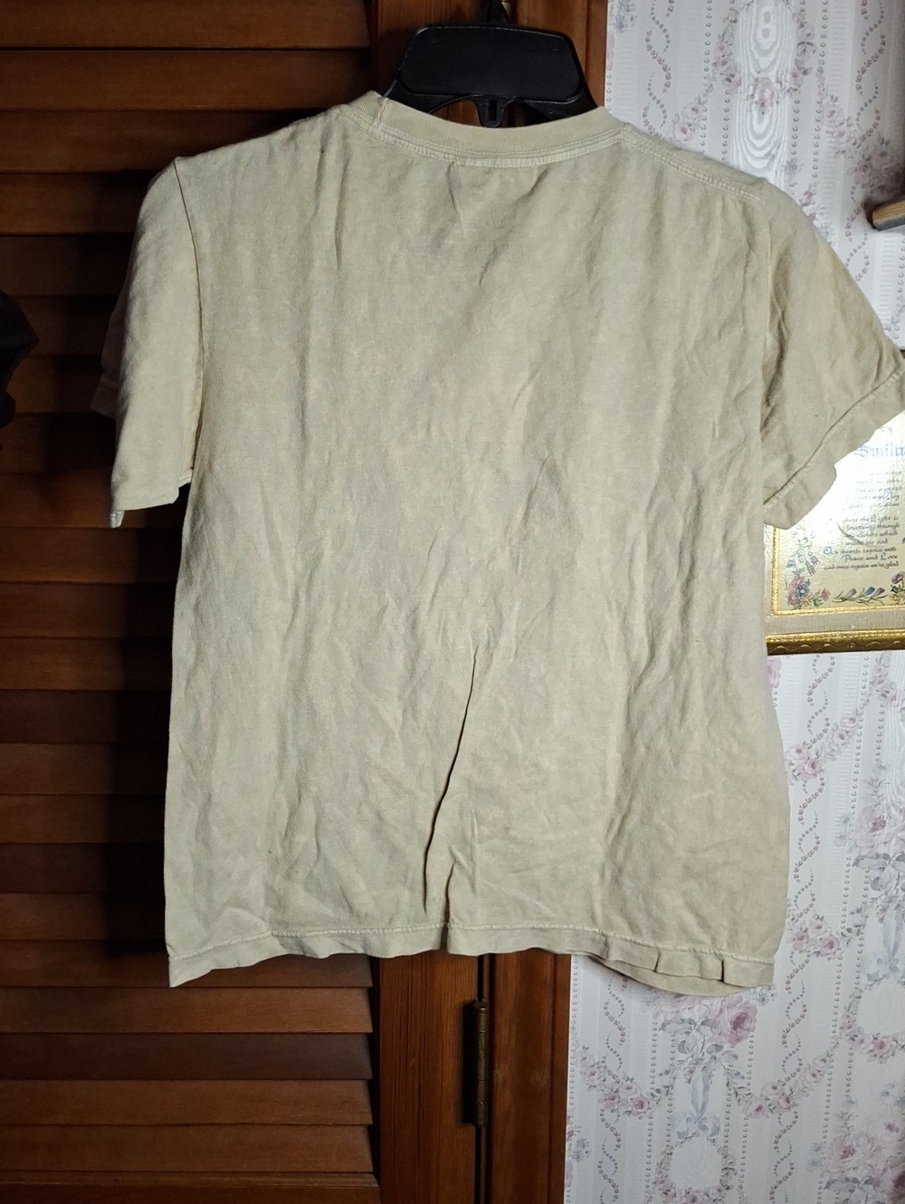 Claude Monet Small Beige Tee NWOT - Picture 4 of 4